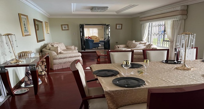 Accommodation in Mthatha - Sofa